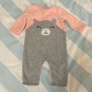 Carter's - LIKE NEW - Fleece footed sleeper. Size 3-6 months